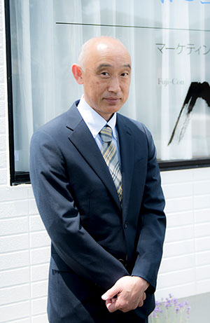 浅井伸也所長